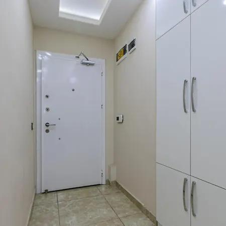 Luex Daire